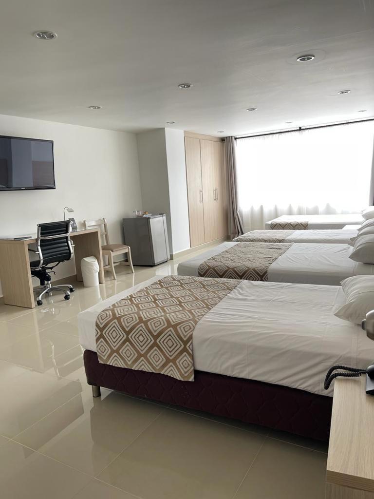 Hotel Juan Maria Tuluá Buitenkant foto