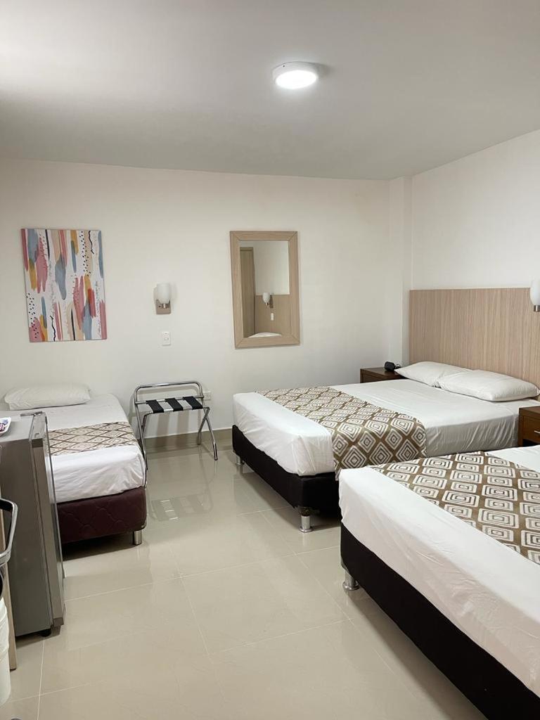 Hotel Juan Maria Tuluá Buitenkant foto