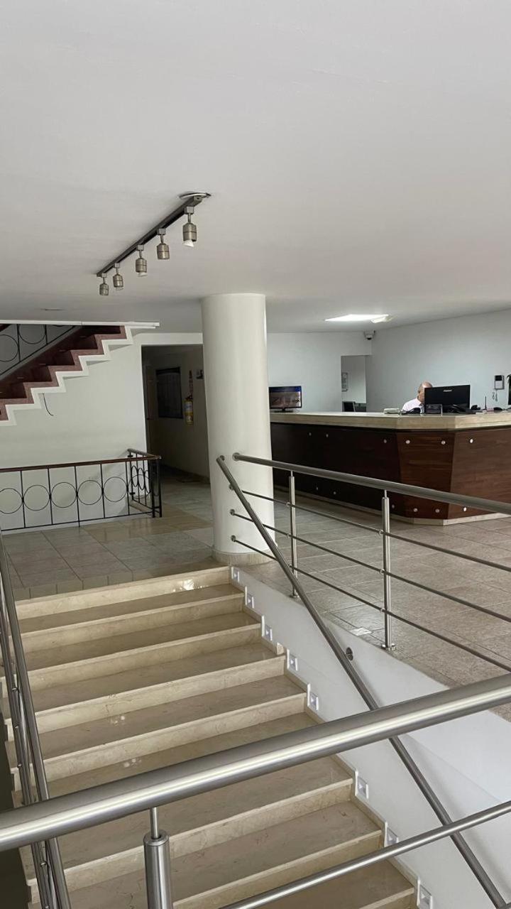 Hotel Juan Maria Tuluá Buitenkant foto